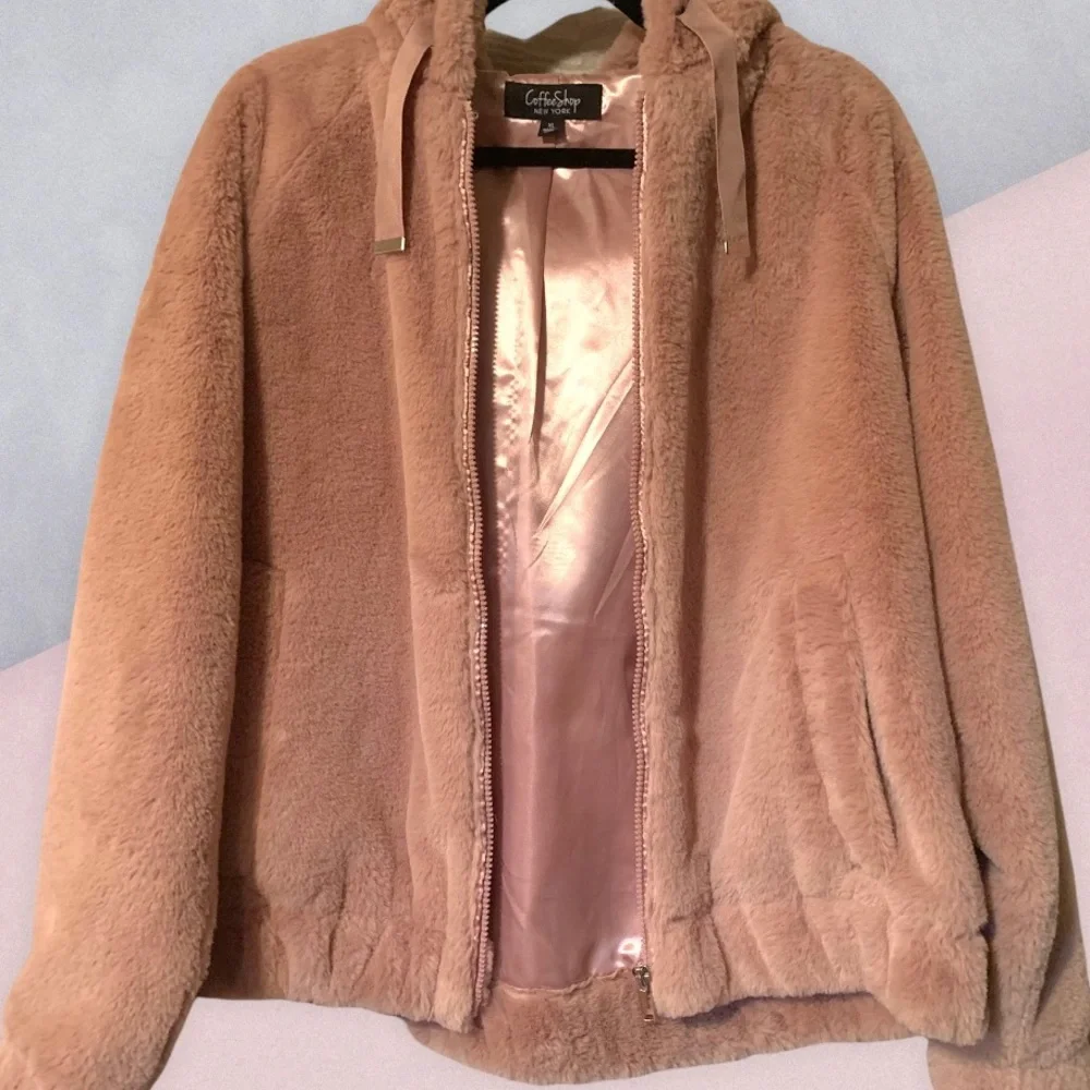 COFEE SHOP New York Pink Soft Feux Fur Silk Interior Hooded Dress Jacket Size XL - Picture 6 of 11